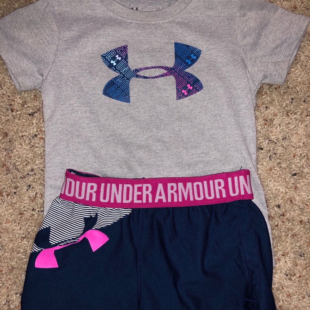 UNDER ARMOUR SET
